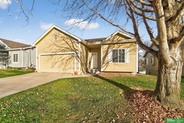 Property Photo:  7123 S 180 Avenue  NE 68136 