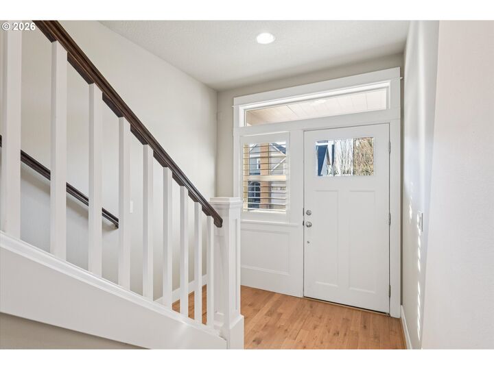 Property Photo:  3041 Winkel Way  OR 97068 