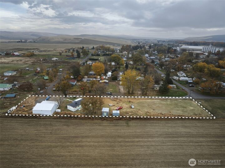 Property Photo:  113 N A Street  WA 99348 