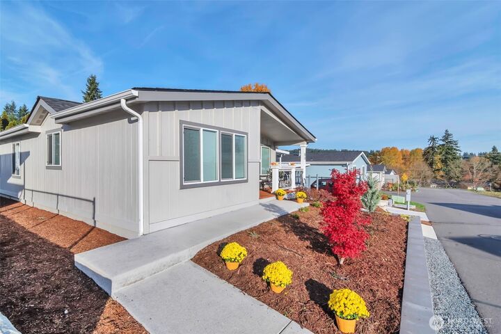 Property Photo:  23708  Locust Way 65  WA 98021 