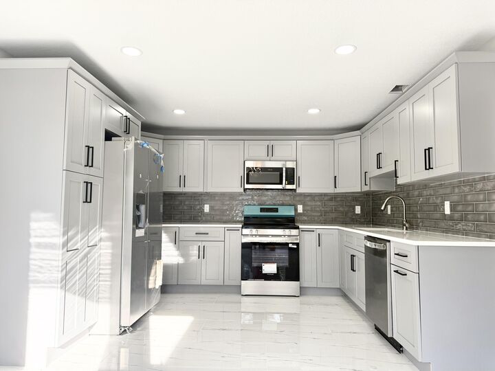 Property Photo:  3432 Southern Pines Drive  FL 34982 