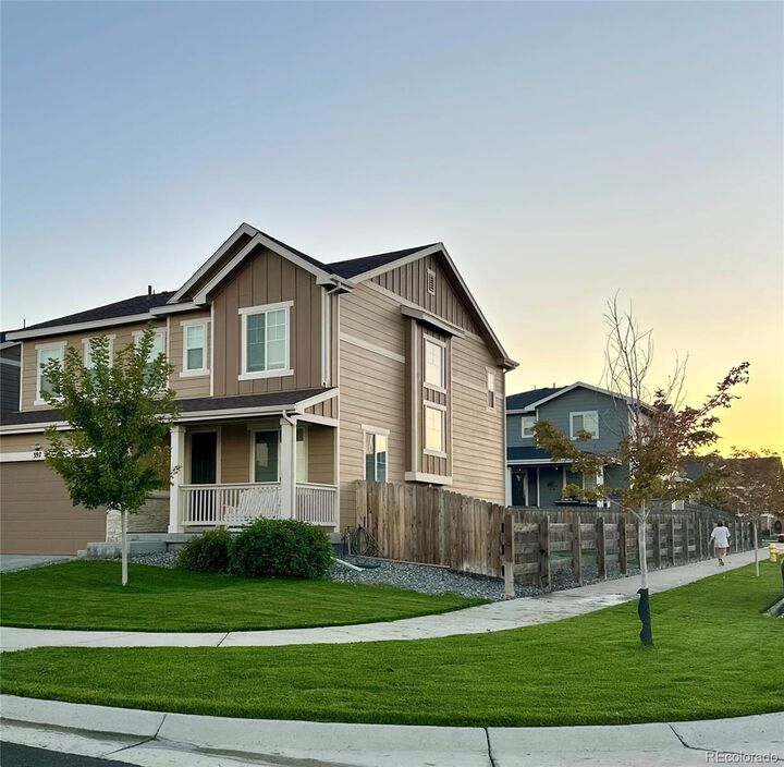 Property Photo:  397 Fencerow Place  CO 80601 