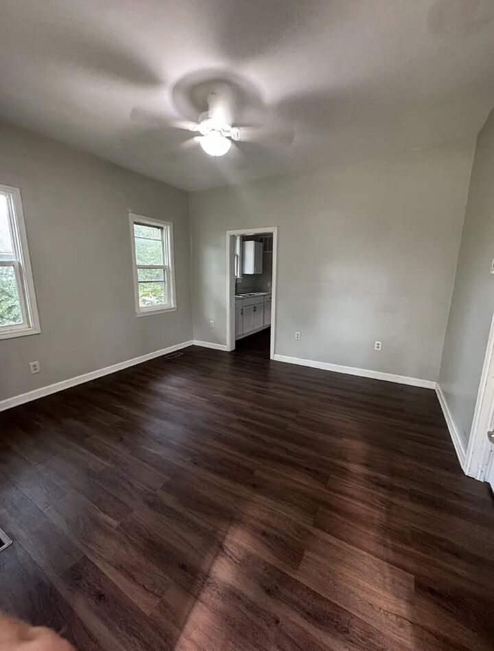 Property Photo:  1527 S Lulu Ave  KS 67211 