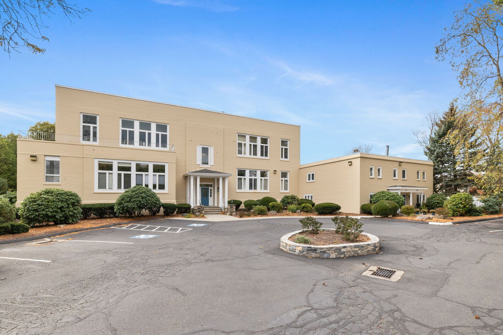 Property Photo: 23 Charles Street 23 CT 06460