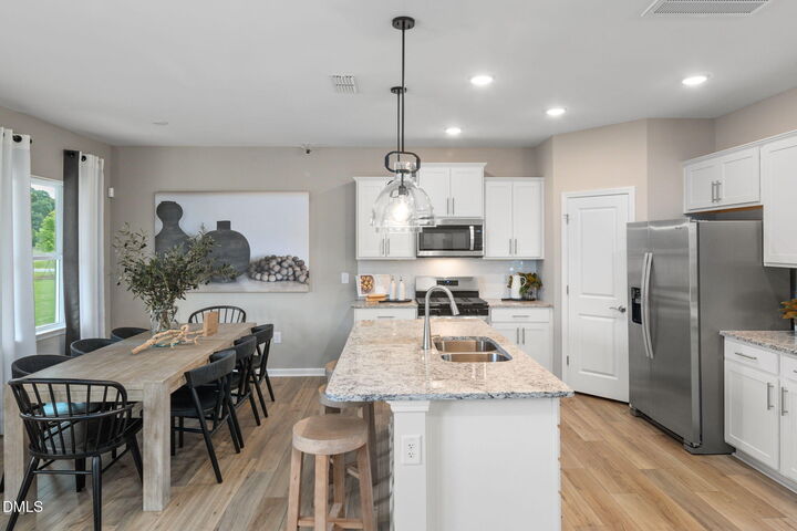 Property Photo:  2221 Edenberry Lane  NC 27526 