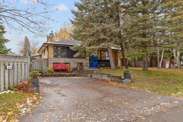 Photo de la propriété: 366 Friendship Avenue ON M1C 2Y3