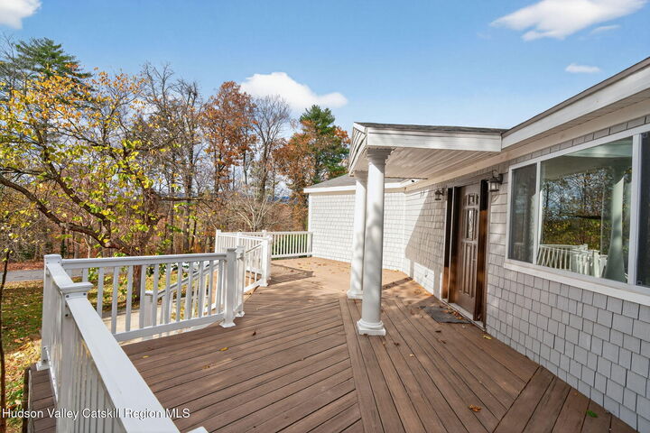 Property Photo:  356 Old Stage  NY 12477 