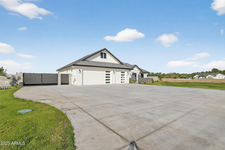 22226 E Misty Court  Queen Creek AZ 85142 photo