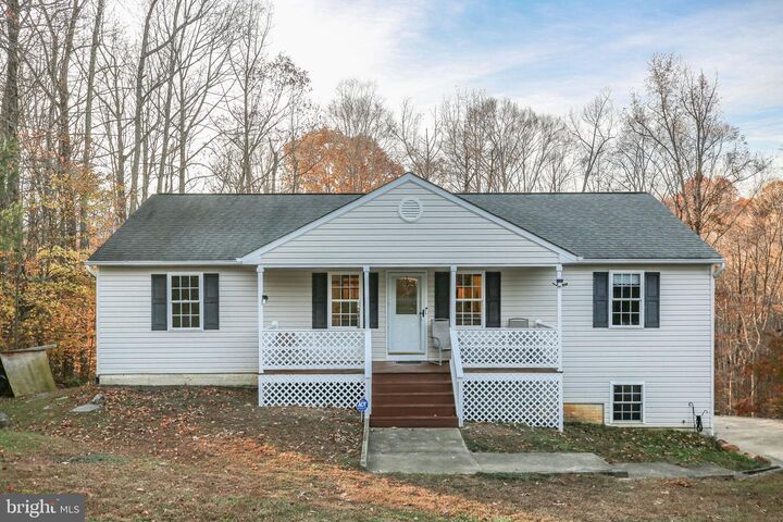 315 Sandy Ridge Road  Fredericksburg VA 22405 photo