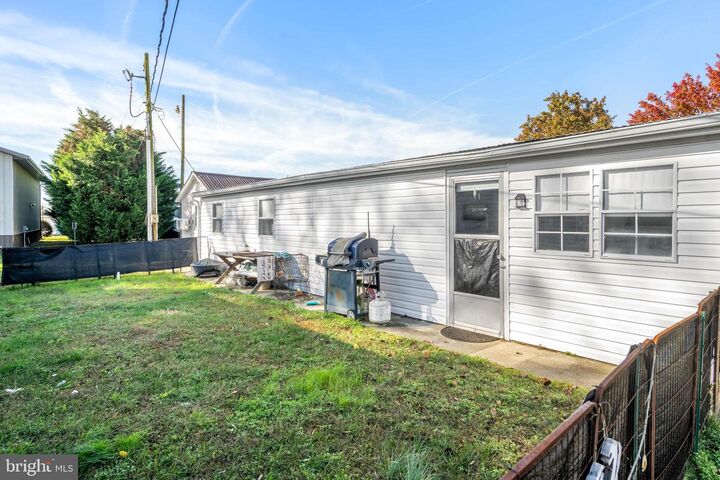 Property Photo: 11451 Gum Point Road 17 MD 21811