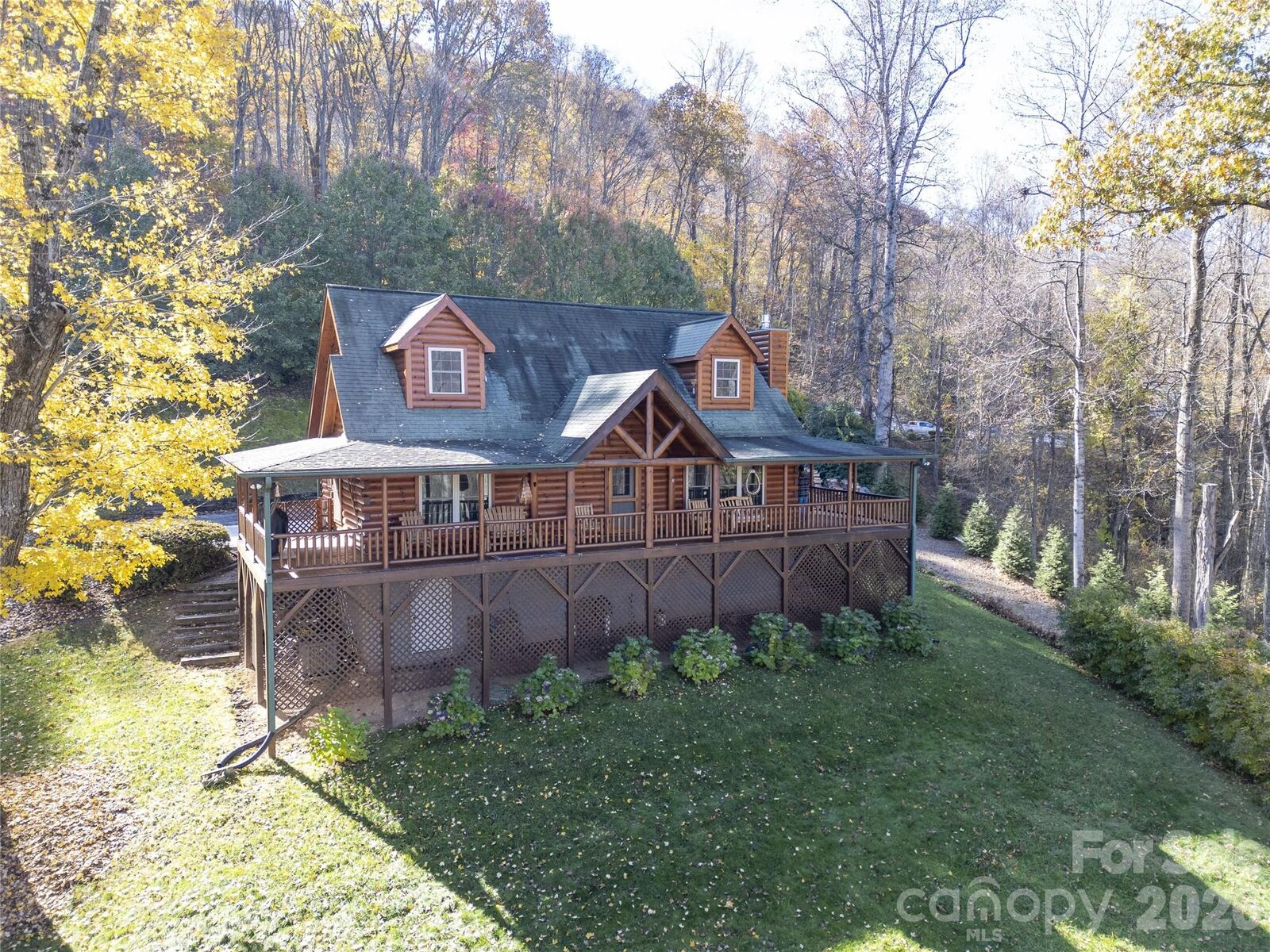 Property Photo:  17 Aaron Way  NC 28786 