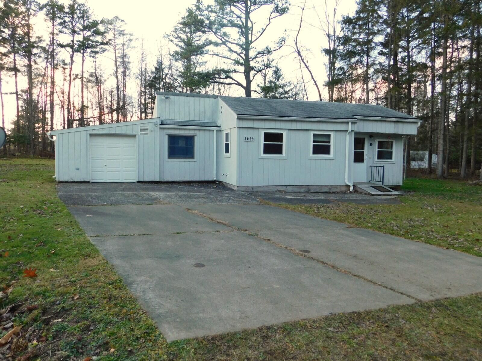 Property Photo:  3039 Maple Dr  PA 15853 