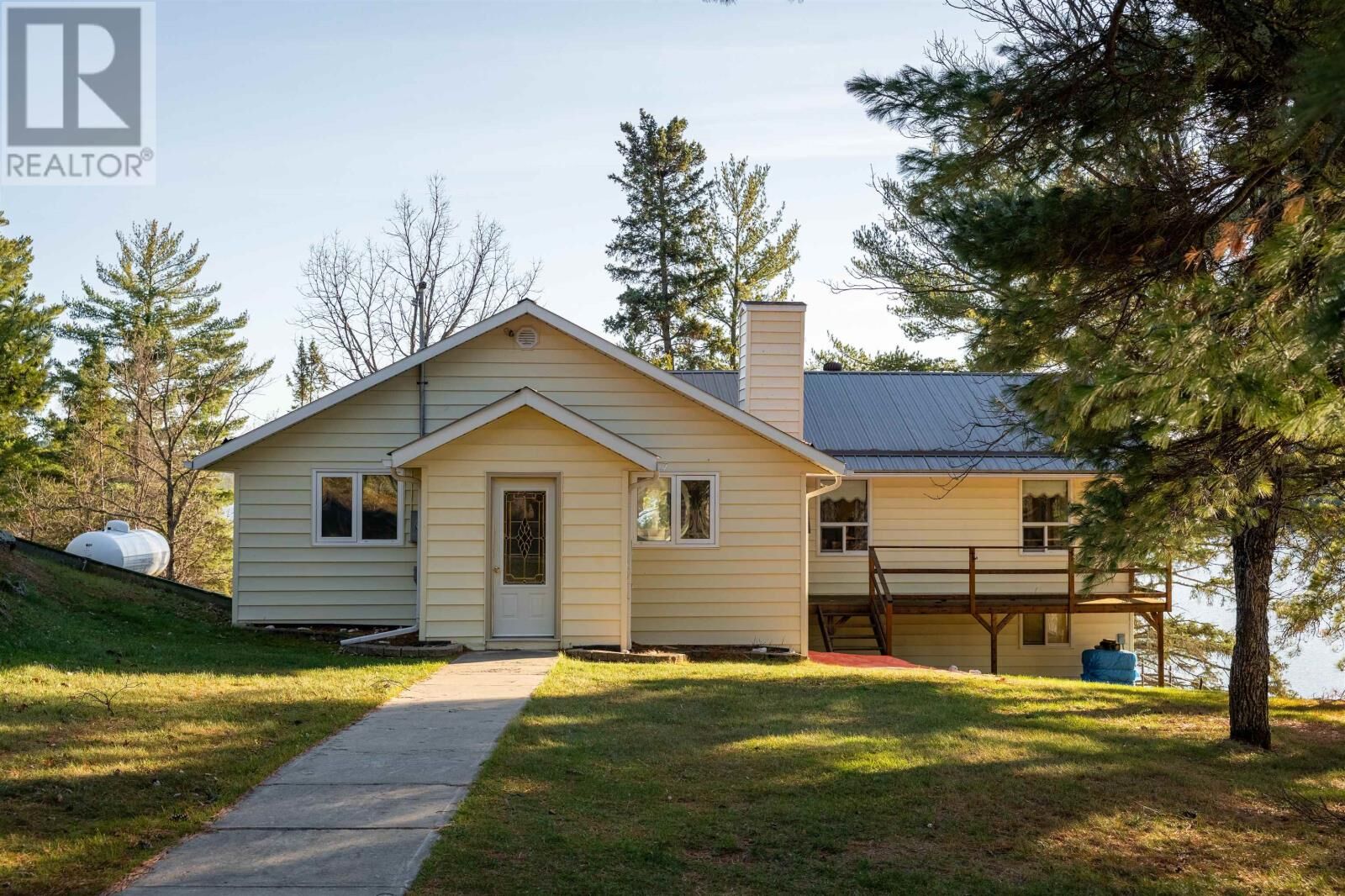 Property Photo:  21 Tinker'S Rd  ON P0X 1K0 