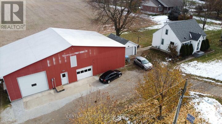 Property Photo: 33 Beechwood Avenue ON N0N 1J0