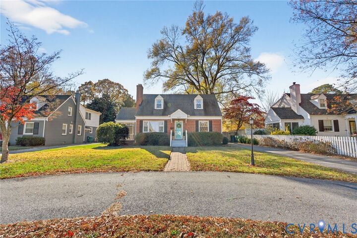 Property Photo: 6613 Monument Avenue VA 23226