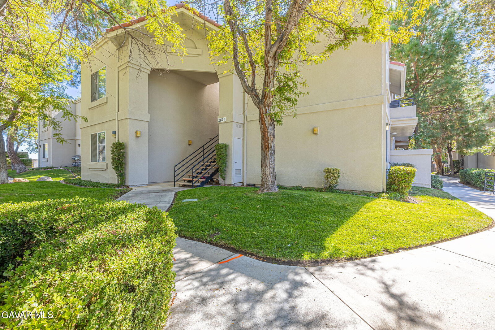 Property Photo:  2821 W Avenue K12 Apt 118  CA 93536 