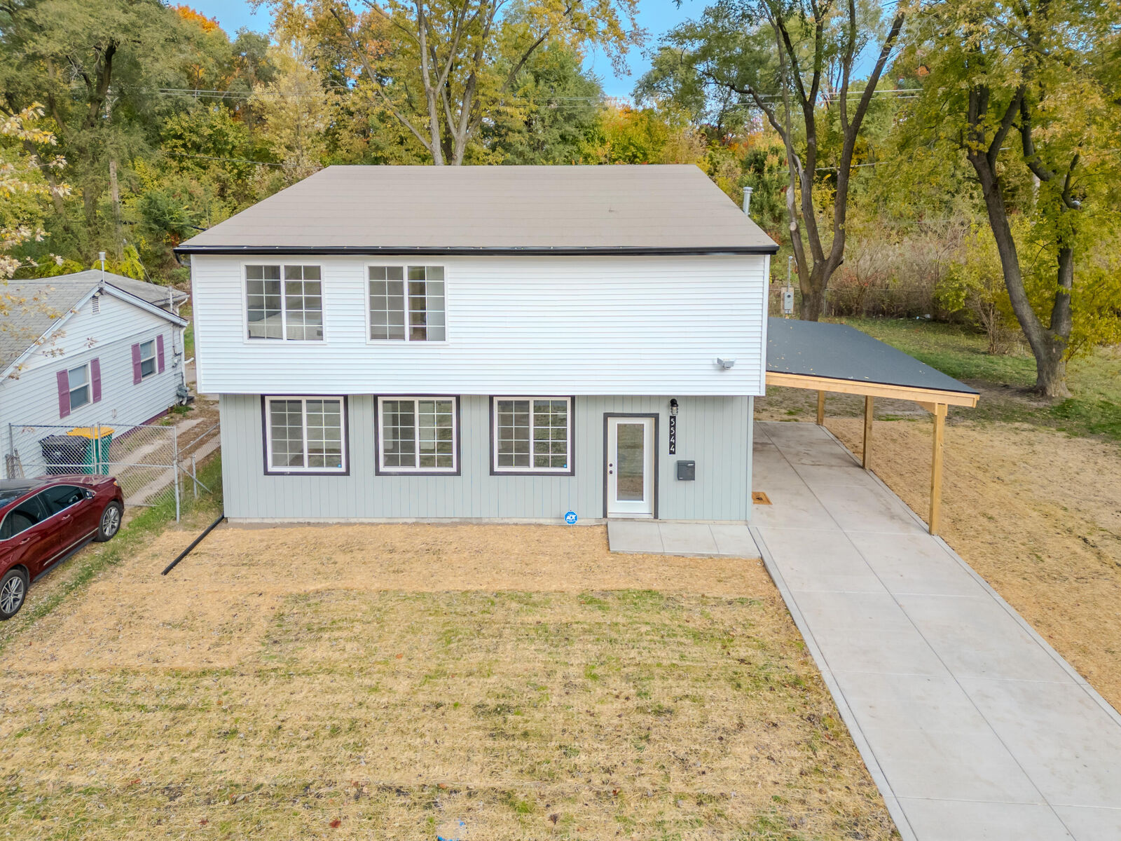 Property Photo: 5544 E 10th Avenue IN 46403