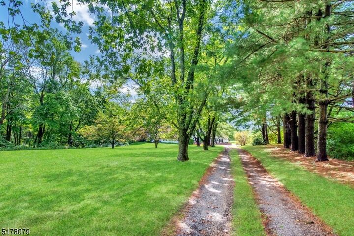 Property Photo:  65 Youngs Rd  NJ 07920 