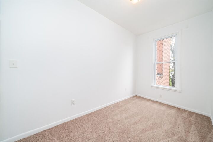 Property Photo:  434 Central Ave 3L  NJ 07307 