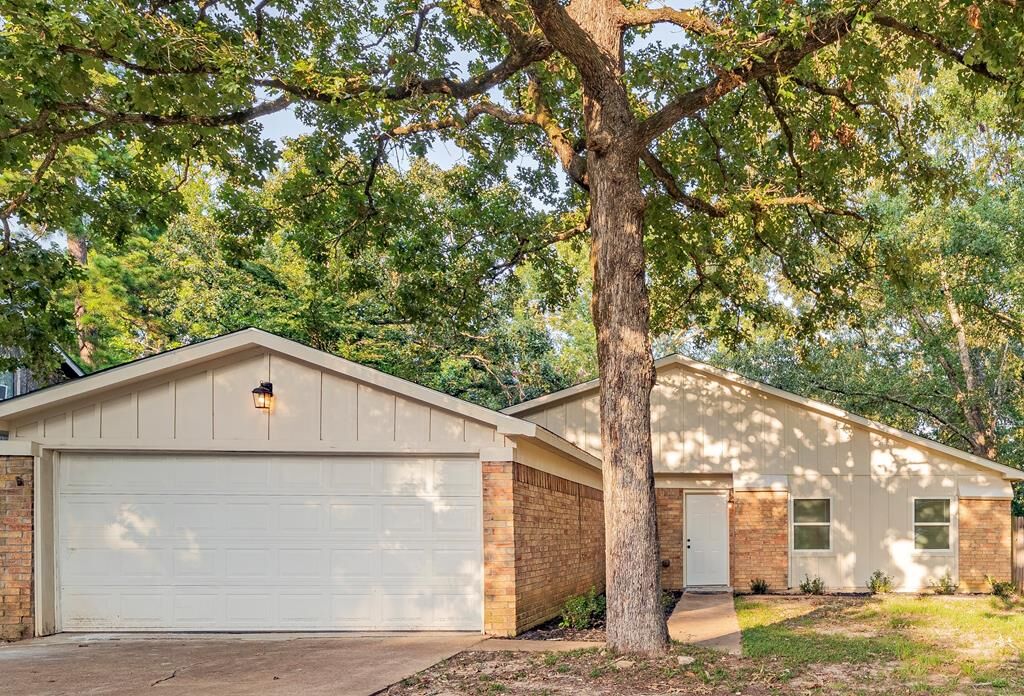 Property Photo:  408 Birdsong Road  TX 75941 