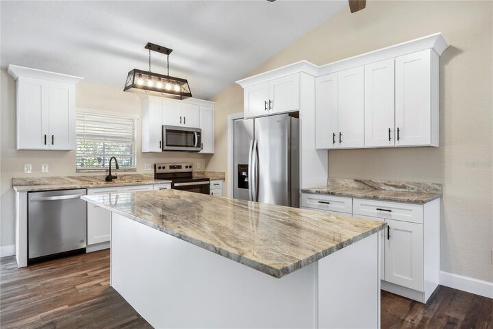 Property Photo: 1680 Trinidad Avenue FL 32725