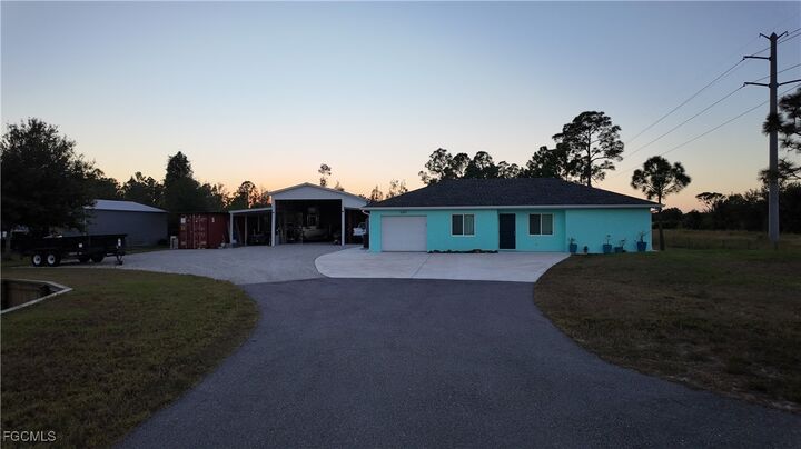 Property Photo:  5367 Grovewood Circle  FL 33982 