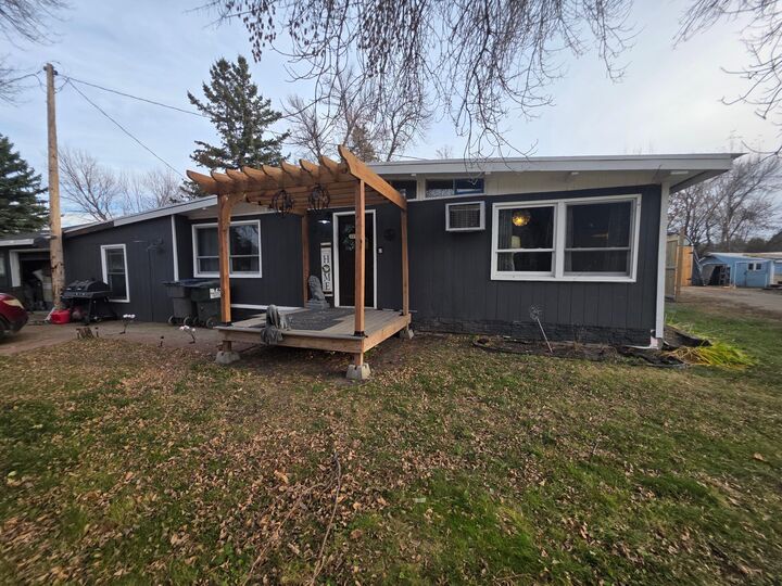 Property Photo: 332 3rd Street MN 56522