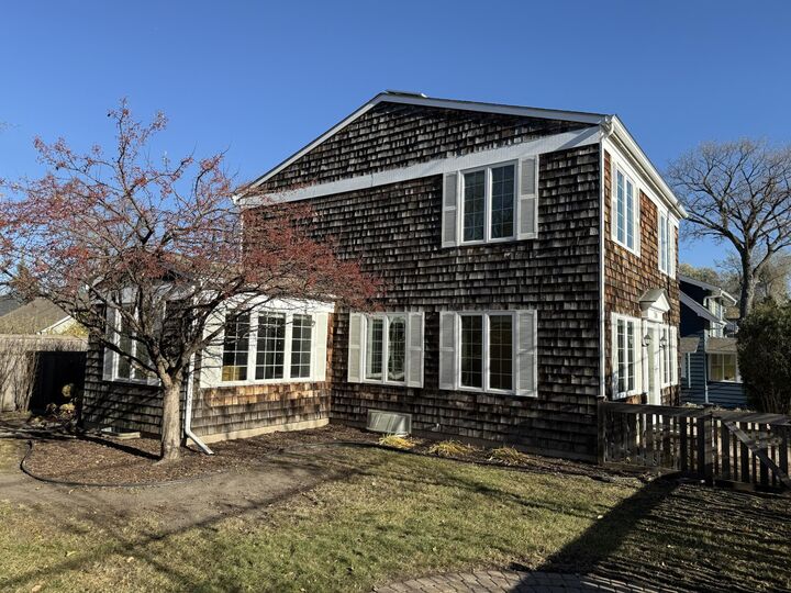 Property Photo: 709 Wayzata Boulevard E MN 55391