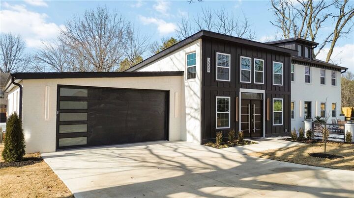 Property Photo:  3000 N Dixieland Road  AR 72756 