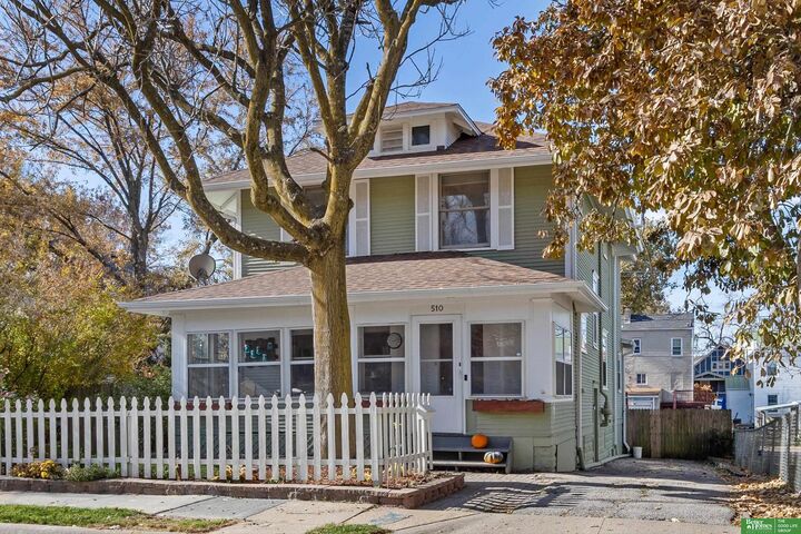 Property Photo: 510 N 41 Street NE 68131