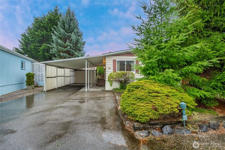 Property Photo: 425 Chuckanut Drive N 29 WA 98229