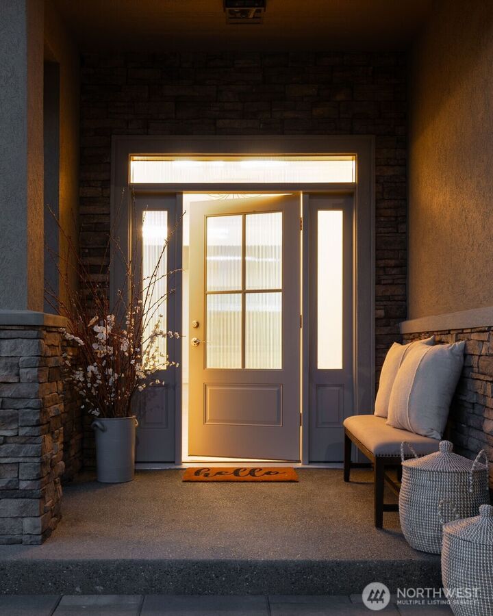 Property Photo: 2210 S 96th Avenue WA 98903