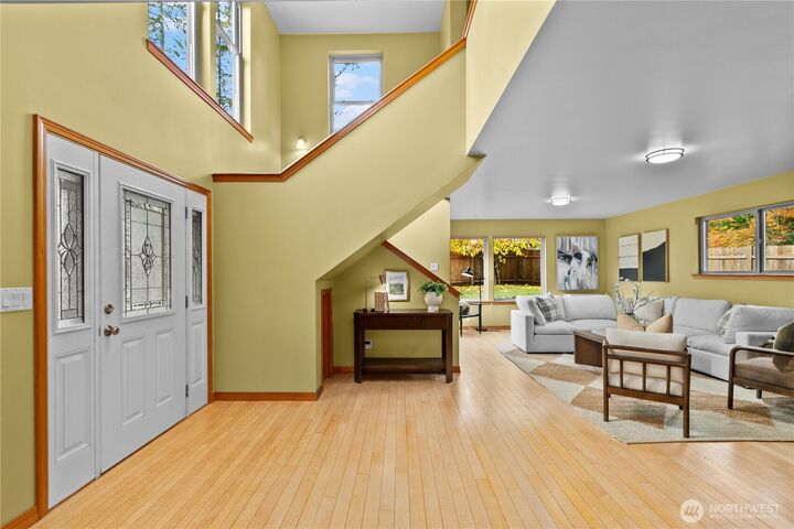 14808  84th Avenue NE  Kenmore WA 98028 photo