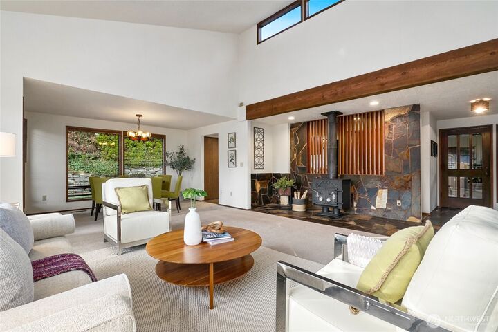 Property Photo: 401 169th Street SE WA 98012