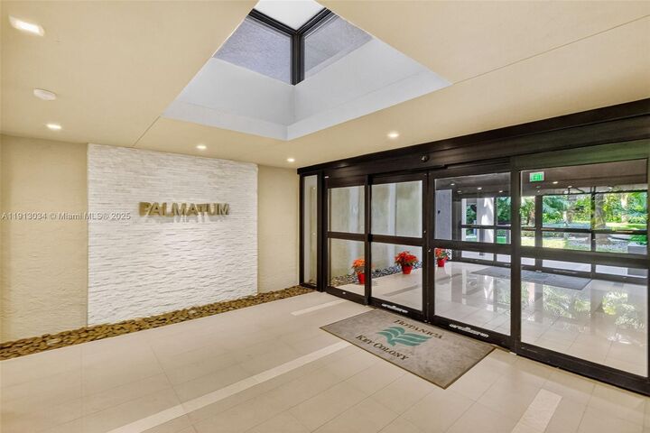 Property Photo:  181 Crandon Blvd 106  FL 33149 