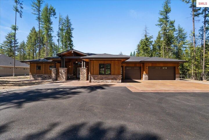 Property Photo: 184 Willow Bay Rd ID 83856