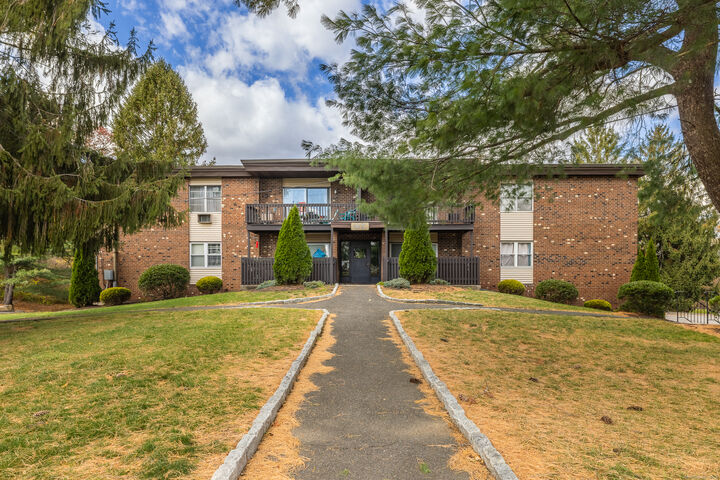 Property Photo: 67 Balance Rock Road Apt 16 CT 06483