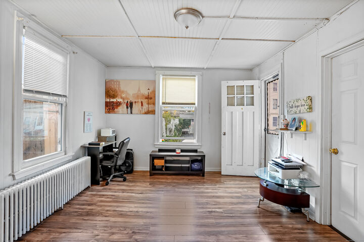 Property Photo: 9 Kenyon Street CT 06702