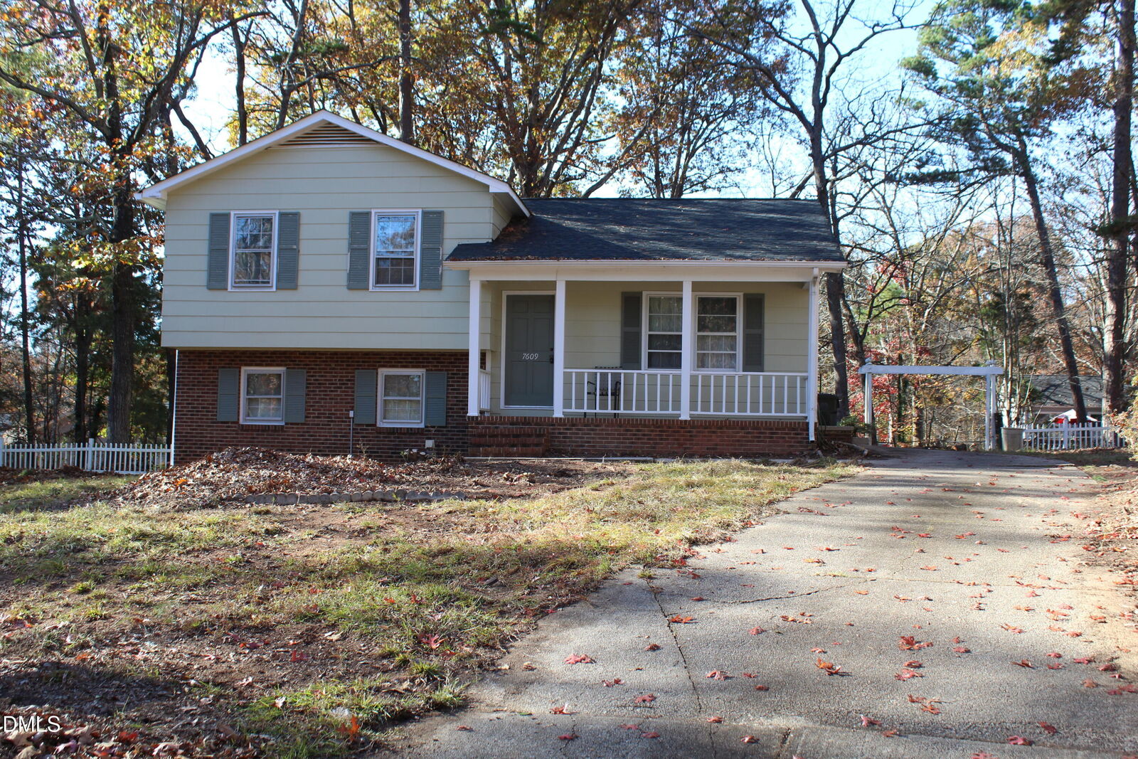 Property Photo:  7609 Gold Mine Court  NC 27615 