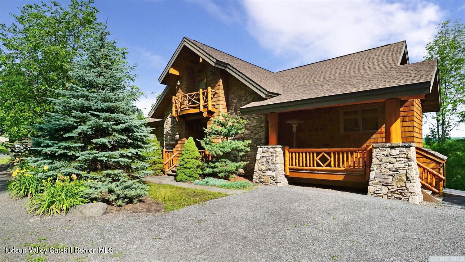 Property Photo:  22 The Loop  NY 12496 