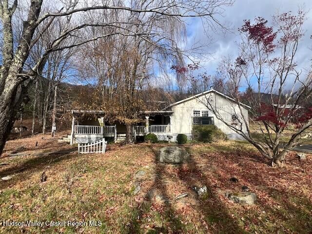 Property Photo:  244 Upper Samsonville Road  NY 12461 