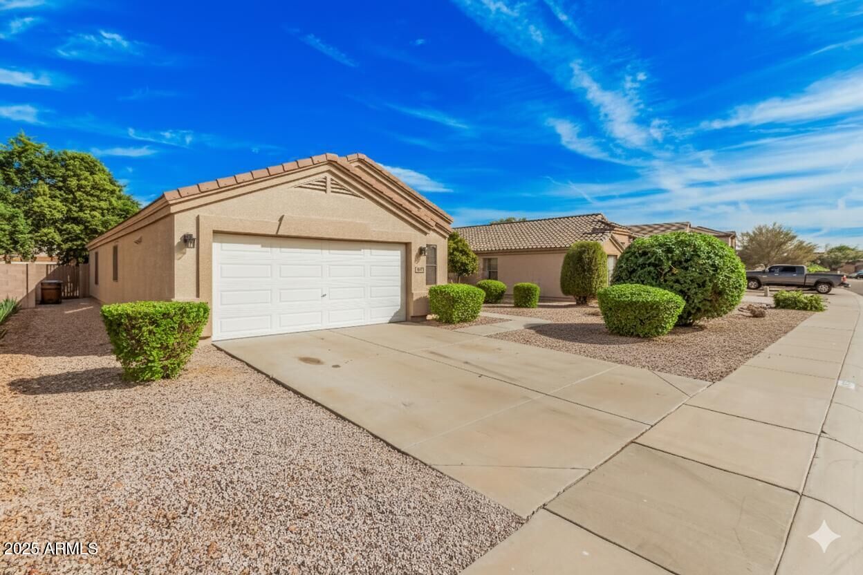Property Photo:  2496 W Tanner Ranch Road  AZ 85144 