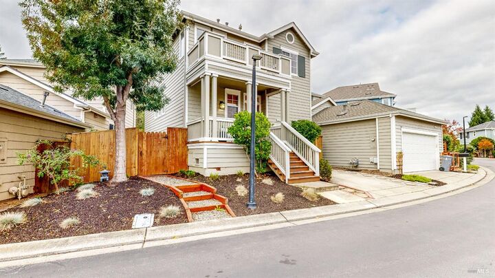 Property Photo: 232 McNear Circle CA 94952