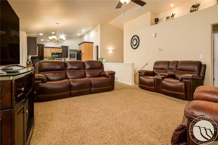 Property Photo: 801 E 4th Street MT 59044