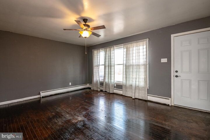 Property Photo:  44 Fredericksville Road  PA 19539 