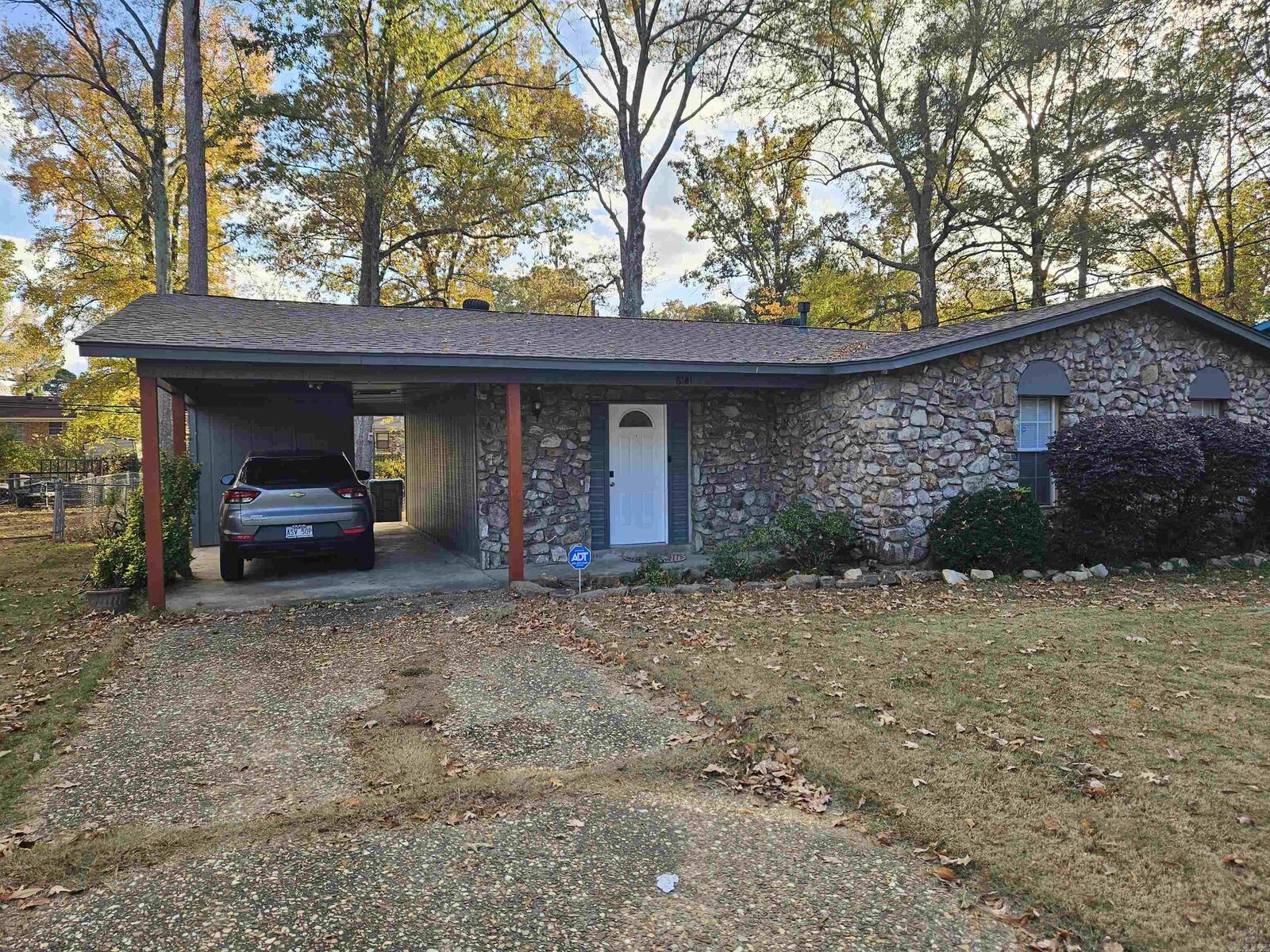 Property Photo:  6101 Senate Drive  AR 72209 