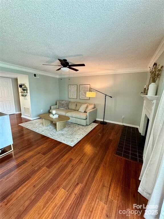 Property Photo: 9410 S Vicksburg Park Court NC 28210