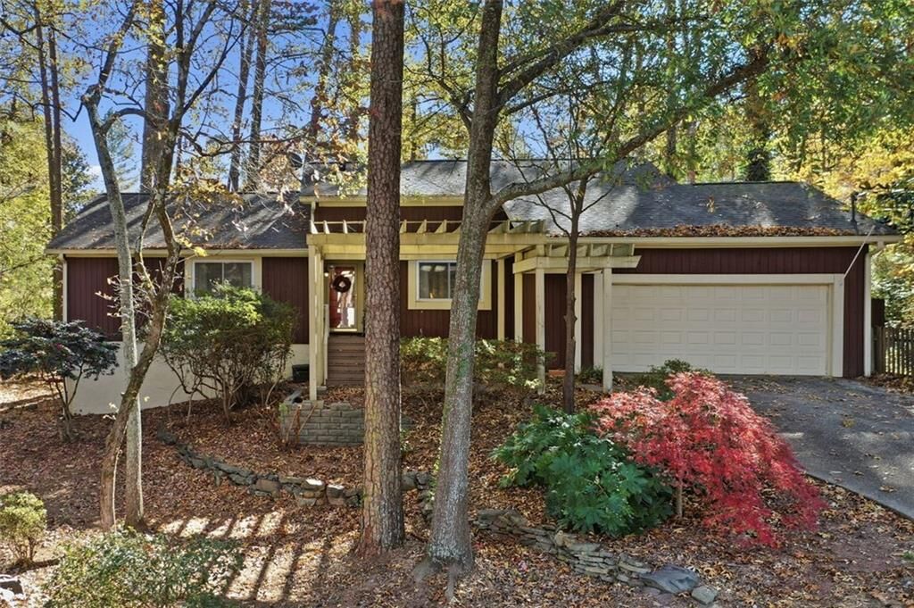 Property Photo: 3072 Carmel Drive GA 30135