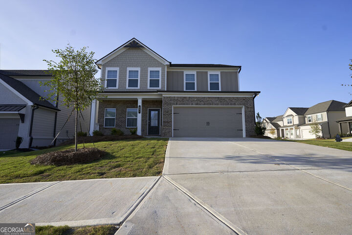Property Photo: 305 Sterling Creek Way GA 30052