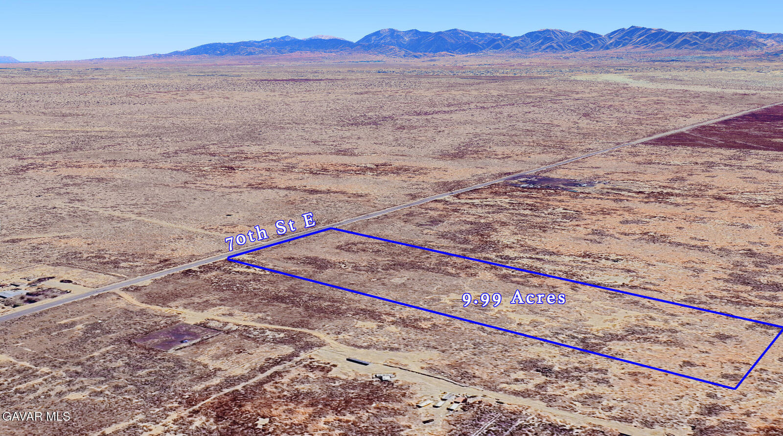 Property Photo:  70th St E Drt Vic Avenue # L  CA 93552 